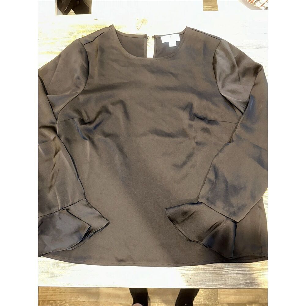 CeCe Women's Long Sleeve Ruffleblack Top. Size Medium 100% Polyester. NWOT. 7